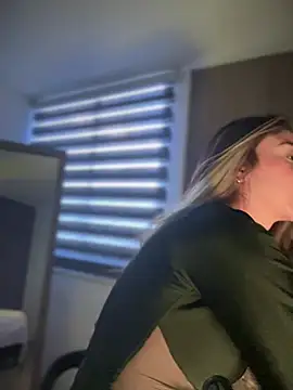 Snapshot of AmmyCollinsW chatting on 9, 3, 2025 AmmyCollinsW online show from 9, 3, 2025