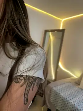 Snapshot of AmmyCollinsW chatting on 14, 10, 2025 AmmyCollinsW online show from 14, 10, 2025