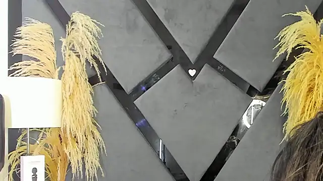 NicoleEsposito online show from 23, 2, 2026