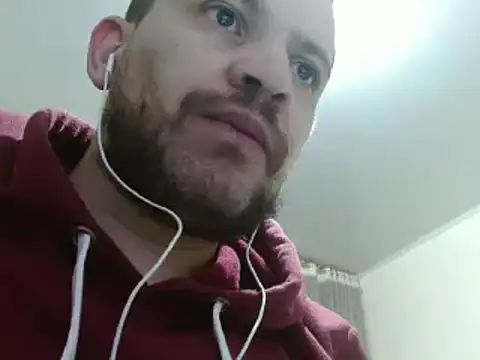 camiloking1720 online show from 18, 1, 2025