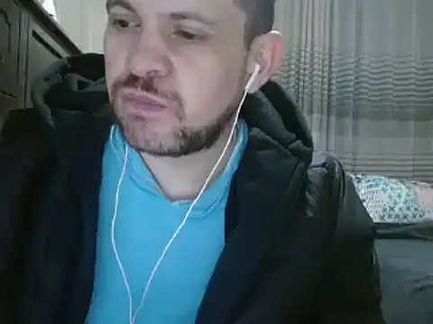 camiloking1720 online show from 23, 1, 2025