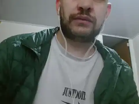 camiloking1720 online show from 8, 2, 2025