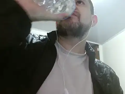 camiloking1720 online show from 22, 2, 2025