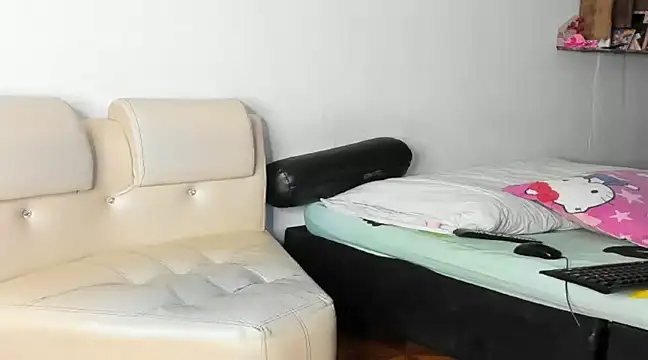 Snapshot of BruceNixon chatting on 9, 1, 2025 BruceNixon online show from 9, 1, 2025