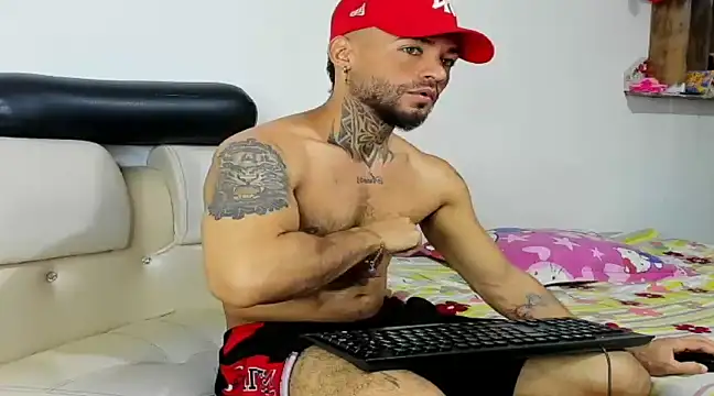 Snapshot of BruceNixon chatting on 15, 1, 2025 BruceNixon online show from 15, 1, 2025