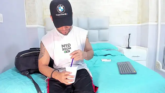 Snapshot of BruceNixon chatting on 7, 2, 2025 BruceNixon online show from 7, 2, 2025