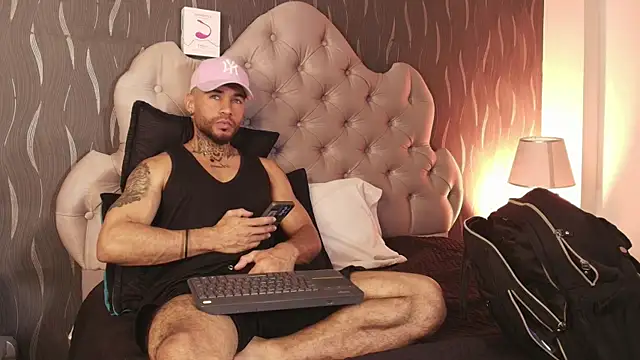 Snapshot of BruceNixon chatting on 13, 3, 2025 BruceNixon online show from 13, 3, 2025