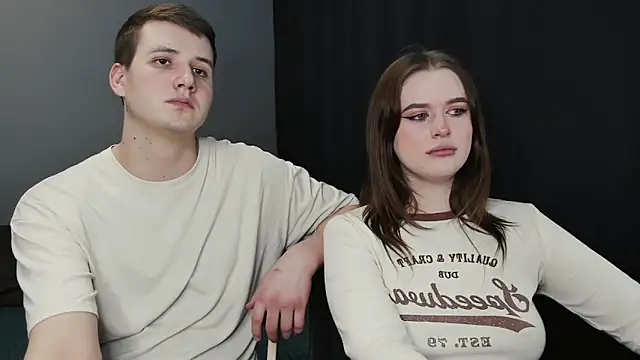 Snapshot of Pinku_kitsune chatting on 11, 3, 2025 Pinku kitsune online show from 11, 3, 2025