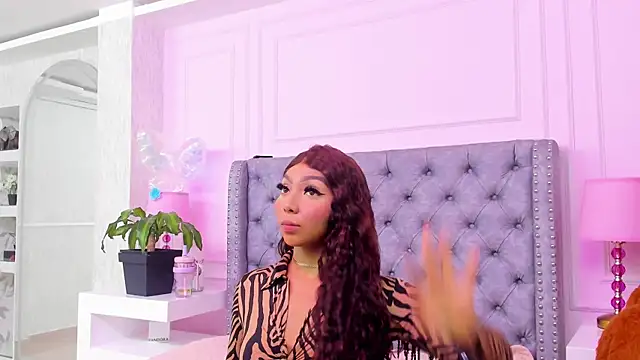 HaileeRoberts online show from 4, 8, 2026
