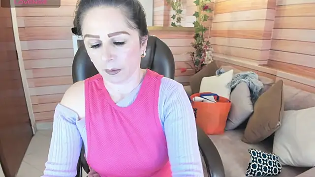 Snapshot of Victoria_collins_1 chatting on 13, 3, 2026 Victoria collins 1 online show from 13, 3, 2026