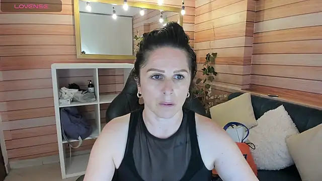 Victoria collins 1 online show from 1, 8, 2026