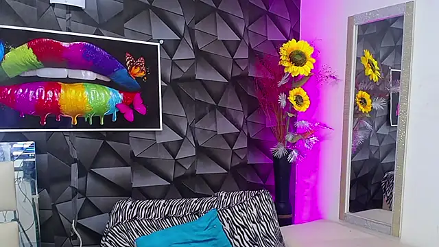 Demitryo online show from 4, 2, 2025