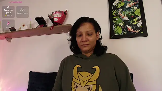 Elliee  online show from 9, 5, 2026