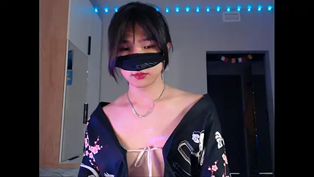 Snapshot of yukitori_2 chatting on 20, 1, 2025 yukitori 2 online show from 20, 1, 2025