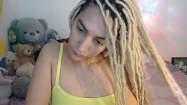 Snapshot of mandy_berrys chatting on 28, 10, 2025 mandy berrys online show from 28, 10, 2025