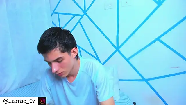 liam scott77 online show from 6, 2, 2026