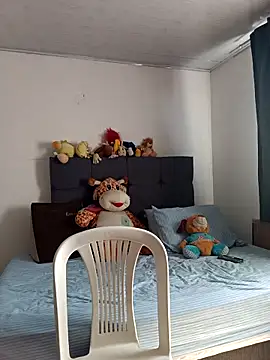 renata hot1 online show from 3, 12, 2025