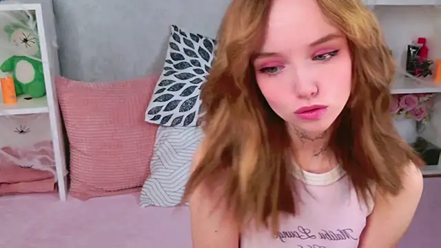 b4by LoL1 online show from 9, 11, 2025