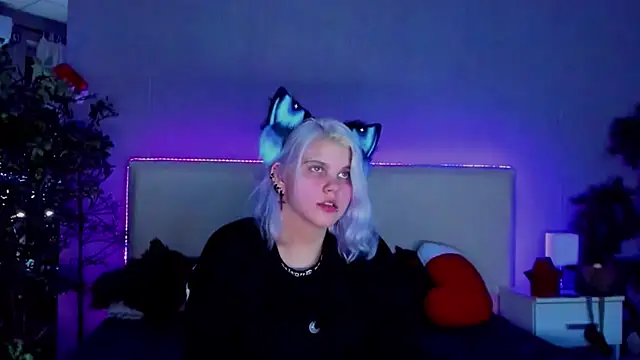 JoannLowe online show from 7, 1, 2025