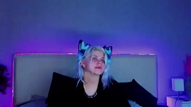 JoannLowe online show from 15, 2, 2025