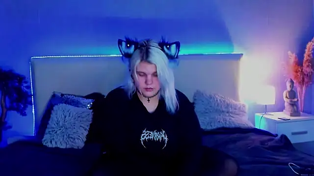 JoannLowe online show from 14, 3, 2025