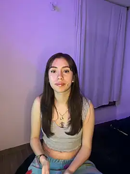 Catyloves online show from 10, 1, 2025