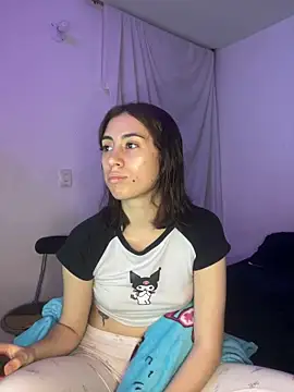 Catyloves online show from 2, 2, 2025