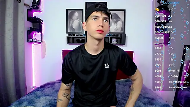 Tayson Rivers online show from 29, 1, 2025