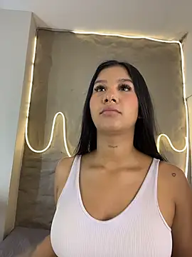 Snapshot of Aida_moreno chatting on 29, 6, 2026 Aida moreno online show from 29, 6, 2026