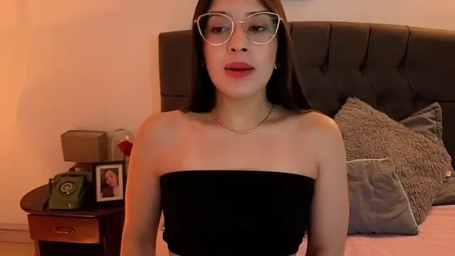 Emma Lombardi online show from 7, 11, 2025