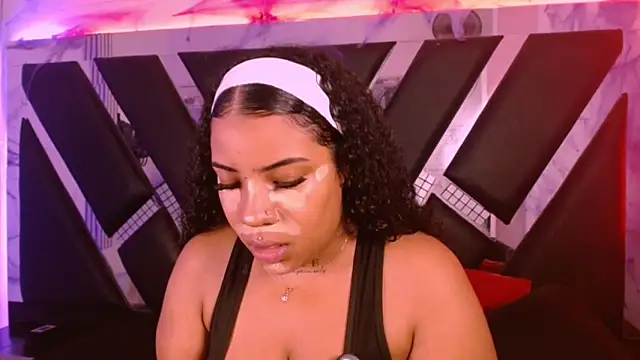 Snapshot of MelannyTylor chatting on 29, 10, 2025 MelannyTylor online show from 29, 10, 2025