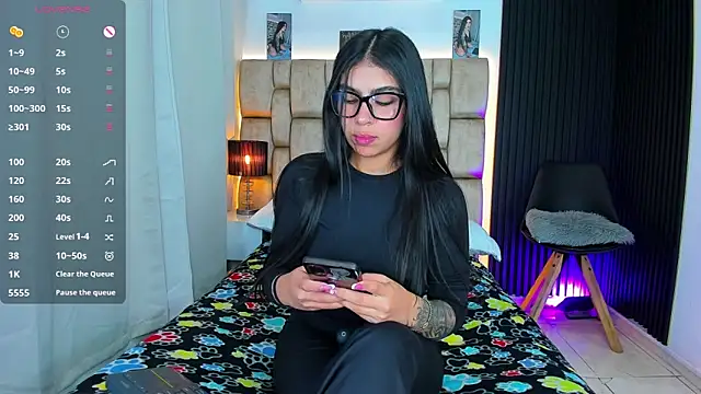 little sophie18 online show from 16, 11, 2025