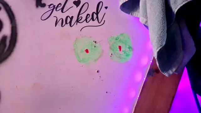 Snapshot of KRYZTALYNXXX chatting on 15, 1, 2025 KRYZTALYNXXX online show from 15, 1, 2025