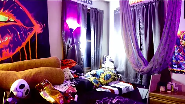 Snapshot of KRYZTALYNXXX chatting on 20, 2, 2025 KRYZTALYNXXX online show from 20, 2, 2025