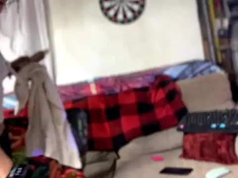 Snapshot of KRYZTALYNXXX chatting on 14, 9, 2025 KRYZTALYNXXX online show from 14, 9, 2025