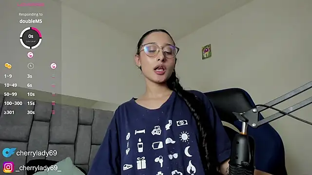 ladyAn  online show from 25, 12, 2024