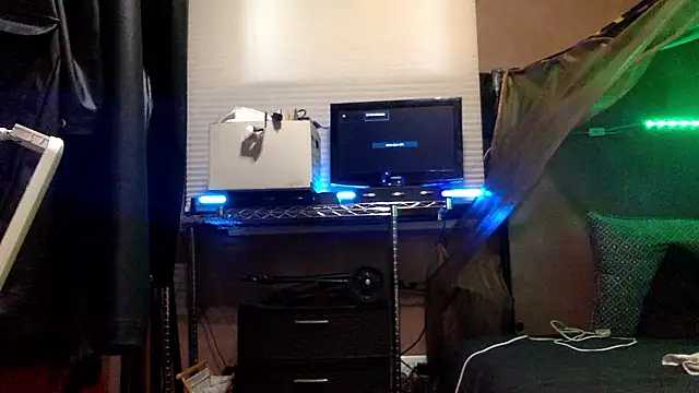 JdLove1 online show from 2, 12, 2024