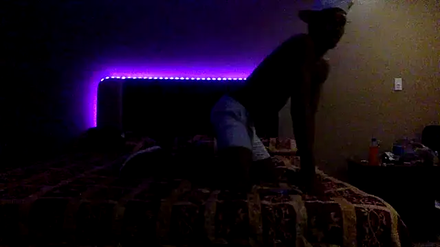 JdLove1 online show from 11, 12, 2024