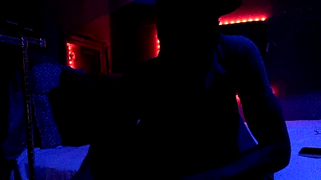 JdLove1 online show from 18, 12, 2024