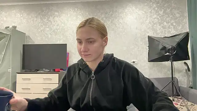 AnneBall online show from 23, 1, 2025