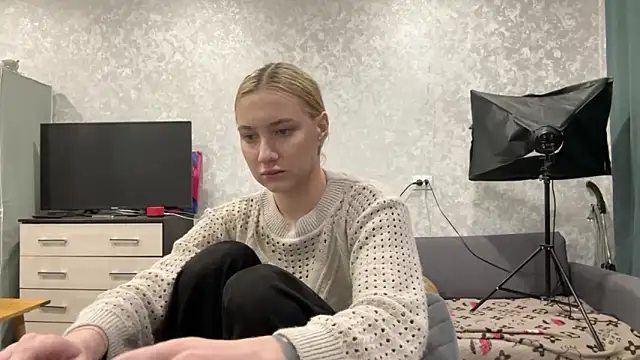 AnneBall online show from 25, 1, 2025