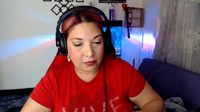 Scarlette thoms online show from 9, 3, 2025