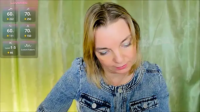 Regina  blue online show from 13, 12, 2024