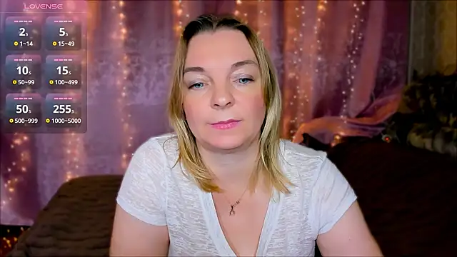 Regina  blue online show from 14, 1, 2025