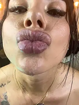 Natasha hartaman online show from 9, 3, 2025