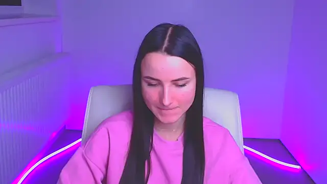 Eva Janee online show from 24, 1, 2025