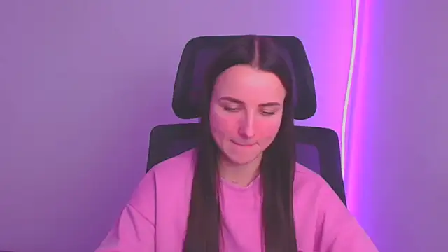 Eva Janee online show from 27, 1, 2025