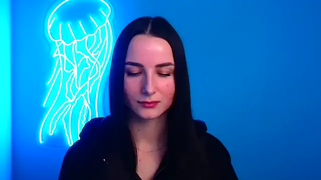 Eva Janee online show from 10, 2, 2025