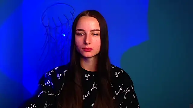 Eva Janee online show from 26, 9, 2025