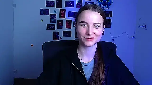 Eva Janee online show from 14, 5, 2026